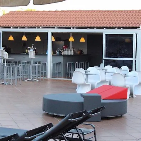 Aqua Beach Bungalows - Gay Men Only Playa del Inglés