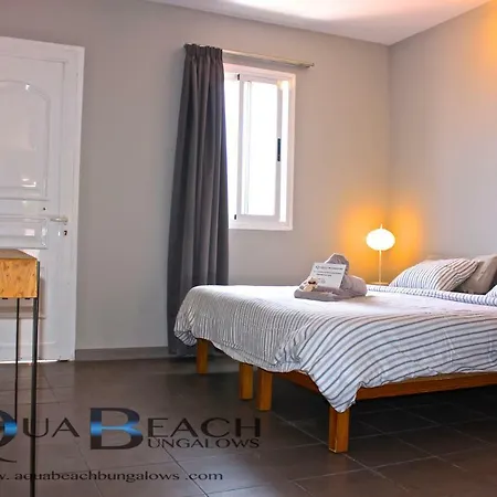 Aqua Beach Bungalows - Gay Men Only Playa del Inglés