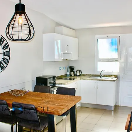 Aqua Beach Bungalows - Gay Men Only (adults Only) Appartement
